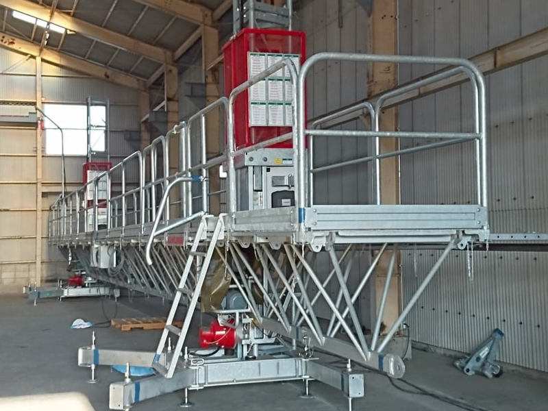 移動式昇降足場